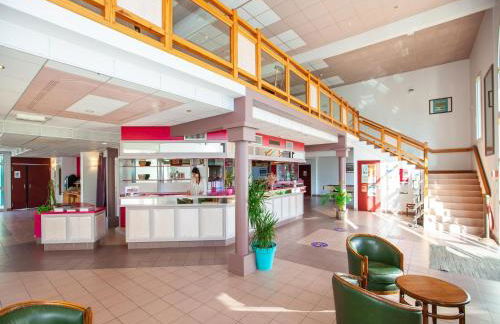 Cassen Holiday House With Pool - Foto 73