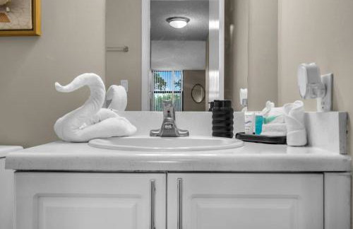 Stylish 2BR in North Miami with Free Parking - Foto 23