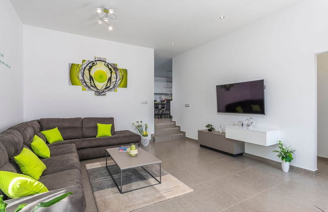 Villa in Novigrad With Private Pool - Foto 14