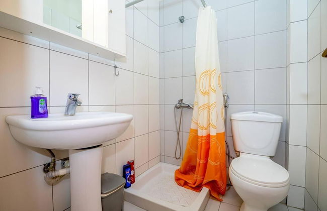 Cozy 'koukou' Discrete Apartment in Orestiada - Foto 13