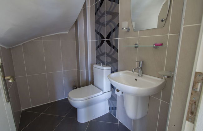 Infinity Olympia Apartments - Photo 40