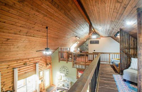 15 Mins to U of A - Pool & Hot Tub - Foto 46