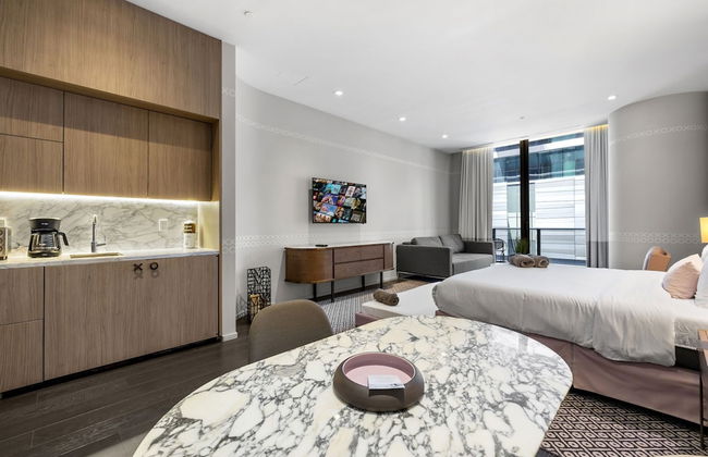 Luxury Suites in Brickell - Photo 12