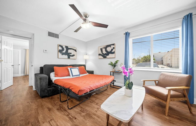 The Victor Apartments By Lowkl - Photo 34