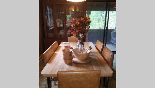 Regent Hilltop Cabin - Photo 3