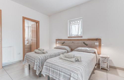 Trullo Sunrise - trullo con piscina Privata - Foto 28