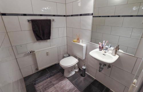 Central Messe Airport DUS Apartment with Terrace - Foto 4