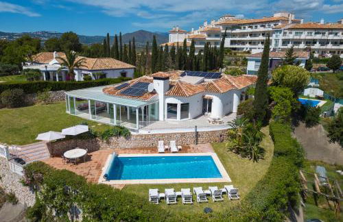 Villa Vista Verde Mijas Golf - Luxury with Optional heated pool & jacuzzi - Photo 51