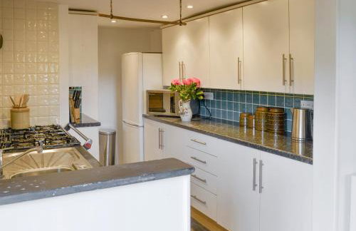 Mad Nelly Cottage - Photo 18