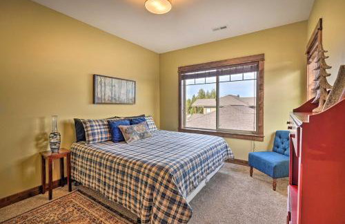 Modern Eagle Crest Escape with Patio and 2 Balconies! - Photo 29