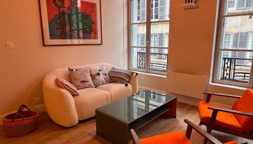 Appartement de charme en plein cœur du centre historique - Parking Public Gratuit - - Foto 2