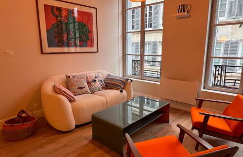 Appartement de charme en plein cœur du centre historique - Parking Public Gratuit - - Foto 2