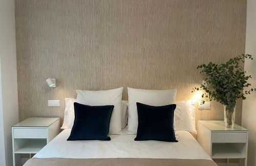 Apartamentos Cisneros - Photo 20