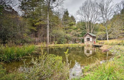 Forest Fantasy Pet-Friendly Smoky Mtn Escape! - Foto 19