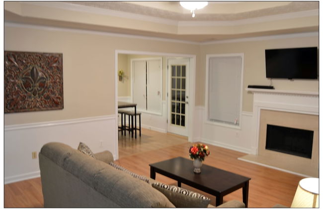 Opis Realty-Spacious Metro Atlanta Home - Foto 27