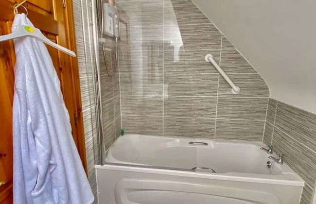 Riverside Cottage, Ramelton, The Wild Atlantic Way - Photo 30