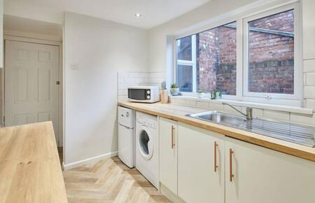 Host Stay Charlotte Street - Foto 9