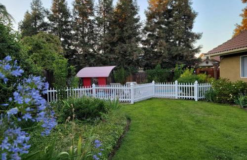 3 Bedrooms,Beautiful House with Hot Tub, Pool Oasis and Fire Pit - Foto 14