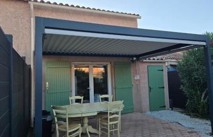 La maison jaune - Photo 1