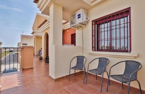 Torrevieja Palm Apartment- very quiet, in the garden, air condition in every room - Foto 16