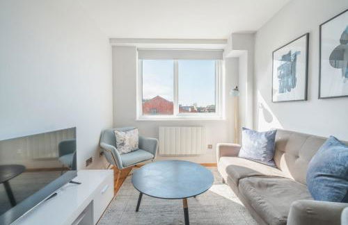 Modern 1 Bedroom Apartment in Central Eastleigh - Foto 12