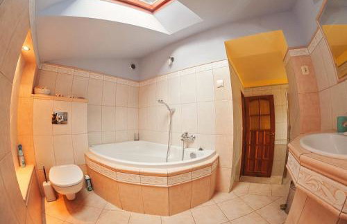 Za górami, za lasami - Foto 27