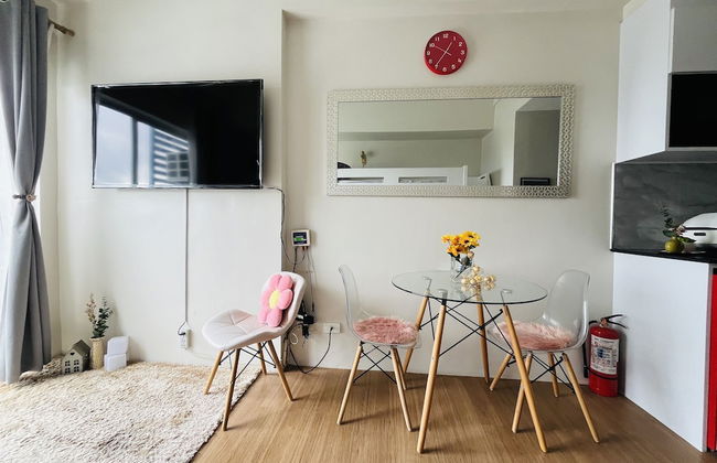 Bright Studio Sleeps 3 With Parking and City View - Foto 10