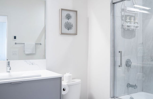 RevelStoked Getaway by Revelstoke Vacation - Photo 21