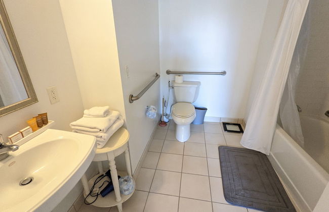 Charles River Executive Suites - Foto 29