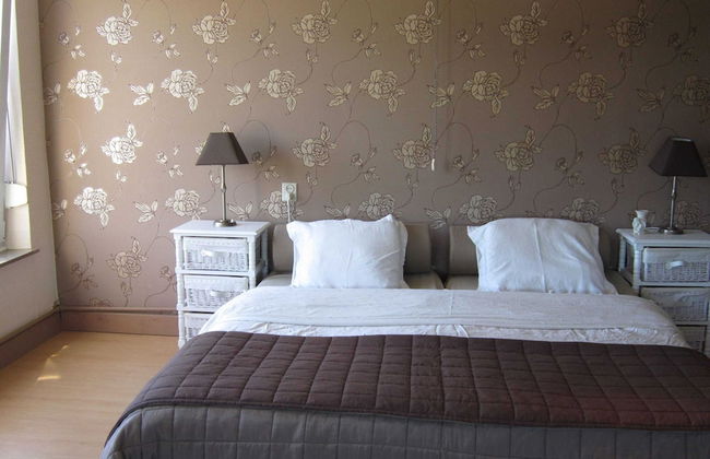 Charming House With Stunning View of the Bouillon Castle - Photo 4