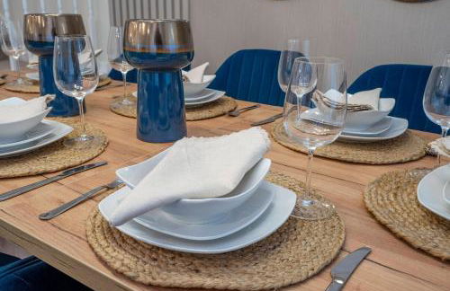 Brand New! Windsor Island 5BR Cozy Home Wpool/spa - Foto 61