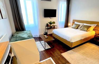 Résidence La Ruelle Secrete - 5 studios - - Foto 1