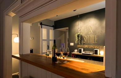 HeartOfRockfrd/NEXPlayground/IndoorHotTub/GameRoom - Foto 20