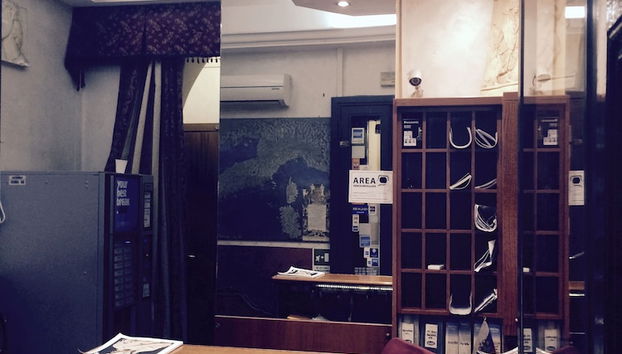 Caput Mundi - Photo 3, Reception