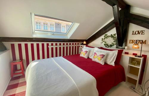 Studios with Mezzanine Rua da Moeda - Foto 36