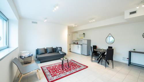 Loft Smart Parma l Wi-Fi Fibra, Indipendente, Perfetto per Business e Coppie - Foto 5