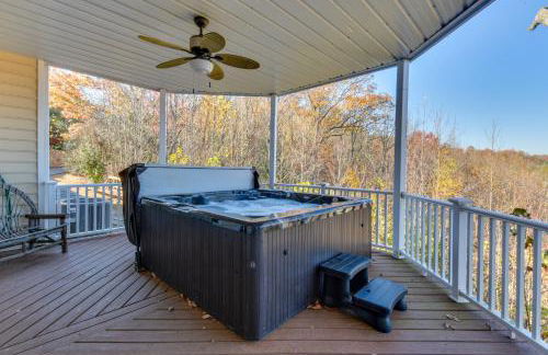 Blairsville Mansion with Hot Tub, Casino and Games! - Foto 41