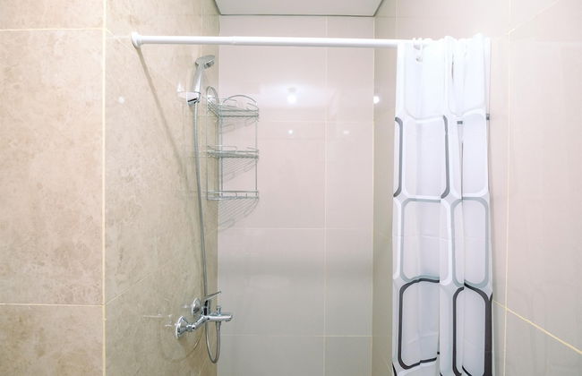 Cozy Stay And New Furnished Studio At Transpark Cibubur Apartment - Foto 11