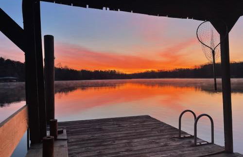 Lake Harmony - Lakefront Home w/ Private Dock, & Fire Pit - Foto 13