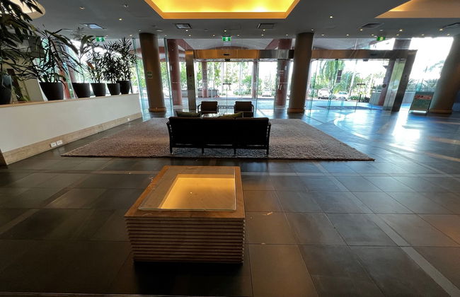 Darwin Esplanade Central - Foto 1