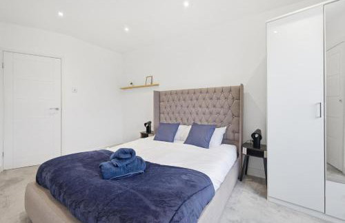 Central Apartment - 16 Mins to London - Foto 8