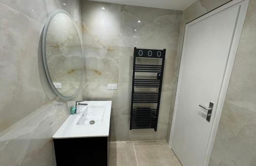 Appartement vue mer 45m2 avec grande terrasse 20m2 - Photo 10