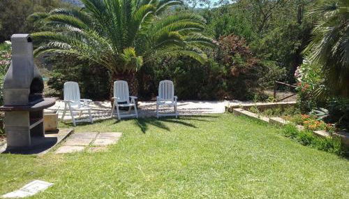 Graziosa Villetta di Naregno a 400 mt dal mare, bel giardino, posto auto e aria condizionata - Foto 5, Garden