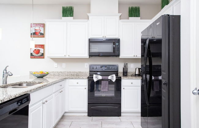 Family Friendly 4 Bedroom Close to Disney in Compass Bay Resort 5108 - Foto 7