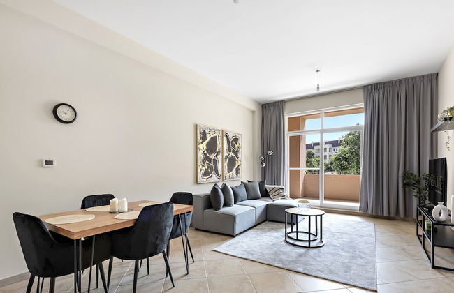 Elegant Apartment Retreat at Widcombe House 3 - Photo 15