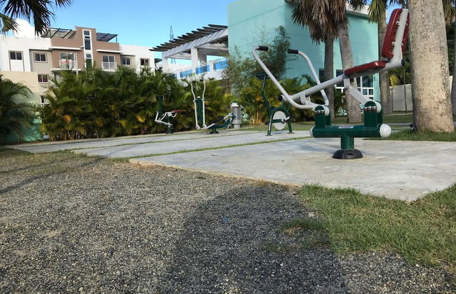 Tropical Condo BBQ Pool 5min to Airport - Foto 47