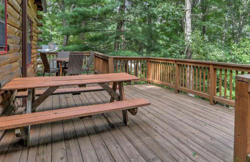 Charming Renovated Cabin with Fireplace - Foto 20