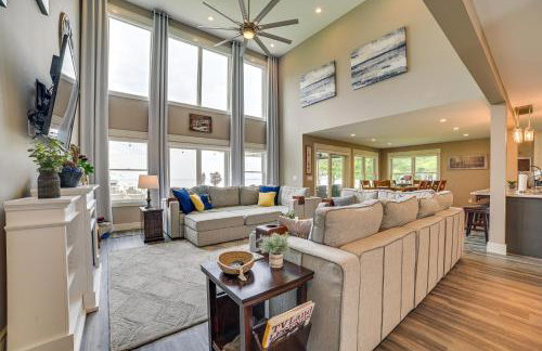 Houghton Lake Home with Private Dock and Kayaks! - Foto 1