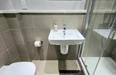 The Skyline - 1 Bedroom Apartment in London Heathrow - 2nd Floor - Foto 32