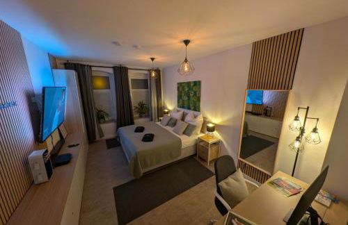 Helles Studio mit Arbeitsplatz und Balkon - Foto 2